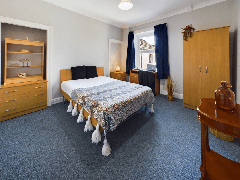 Brynymor Road, Swansea - Image 36