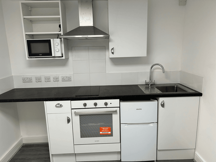 Studio 1, The Production House, 147A Saint Michael's Hill, Bristol - Image 4