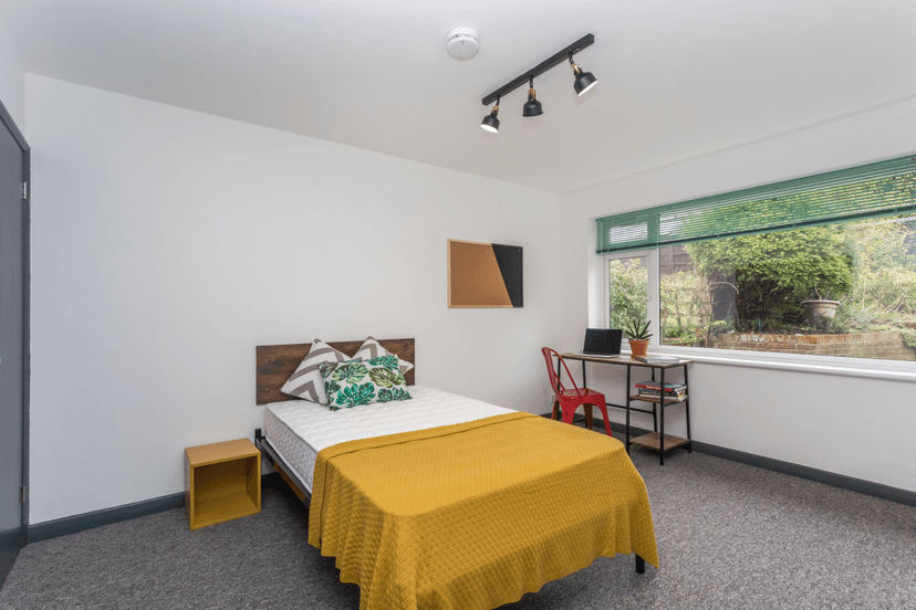 19 Jevington Drive, Brighton and Hove, Brighton - Image 11