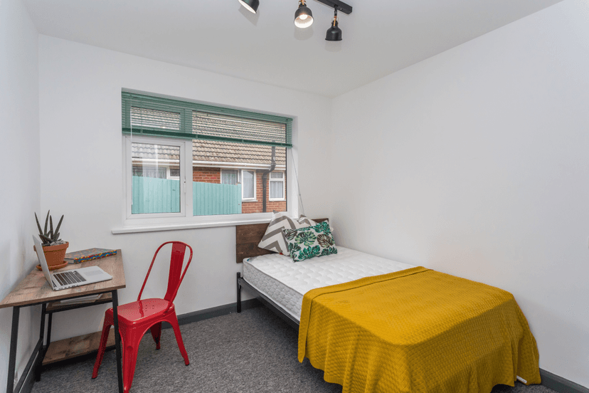 19 Jevington Drive, Brighton and Hove, Brighton - Image 14