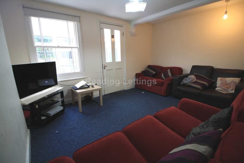 ERLEIGH ROAD - Image 8