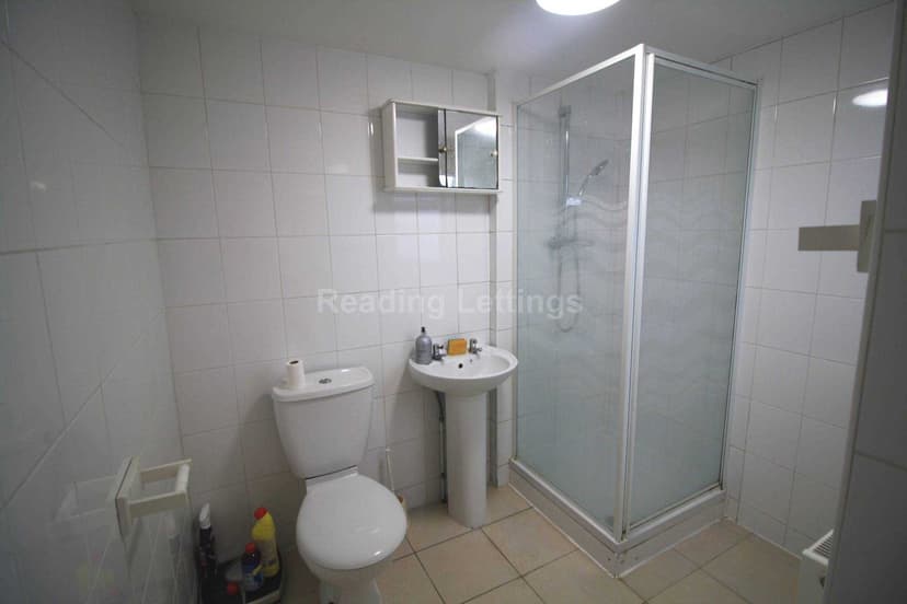 ERLEIGH ROAD - Image 9