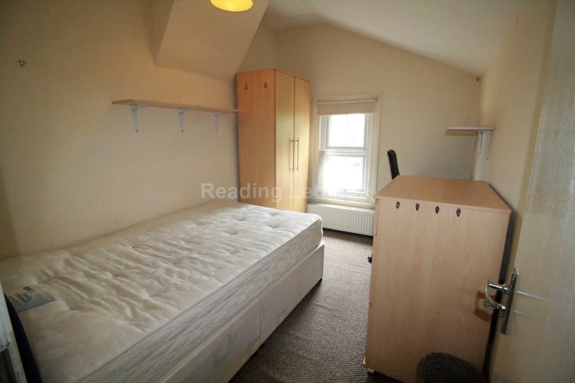 DONNINGTON GARDENS - Image 8