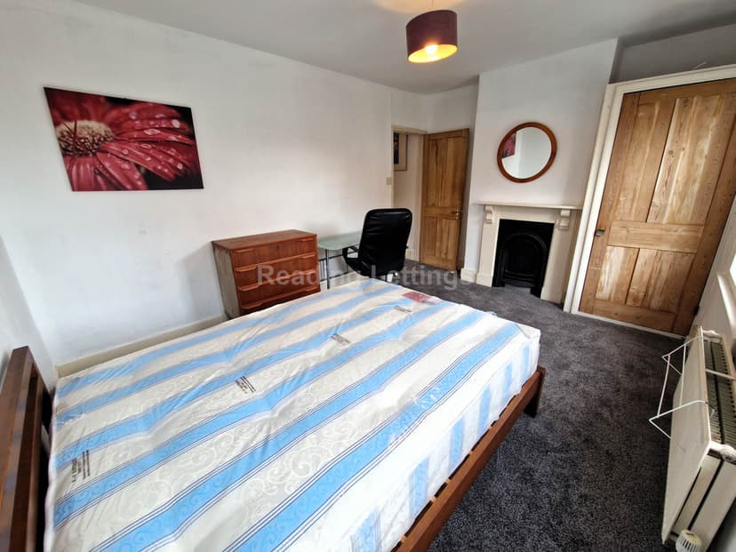 CARNARVON ROAD - Image 6