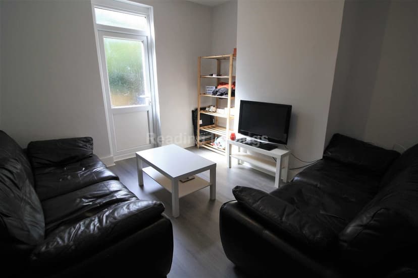 ERLEIGH ROAD - Image 9