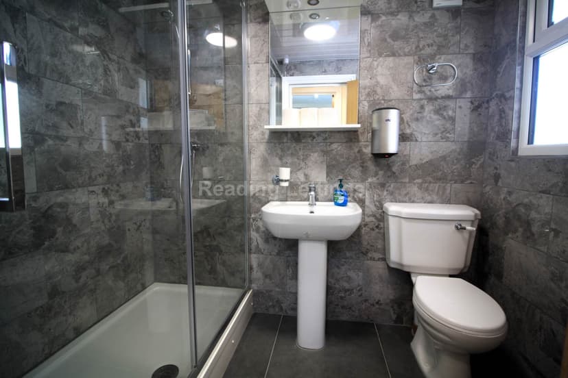 OXFORD ROAD - Image 6