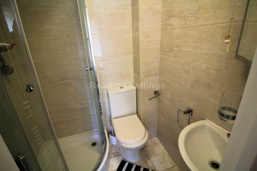 GRANGE AVENUE - MOST BILLS INCLUDED - Image 15